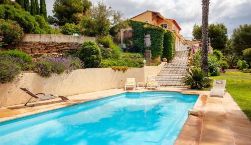 Villa with Sea View