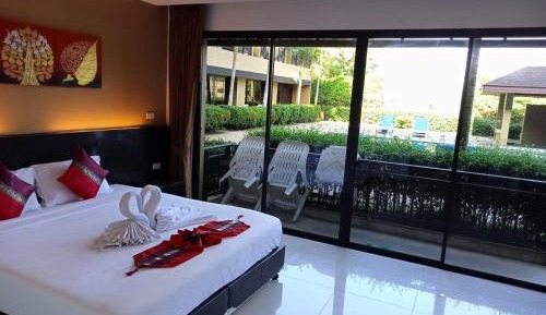 Deluxe Double Room with Balcony