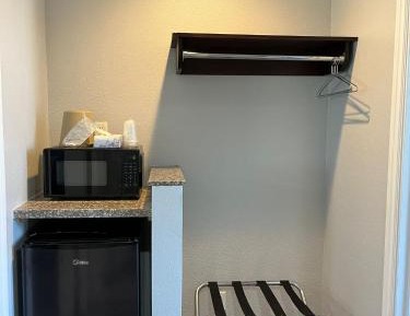 Economy Quadruple Room