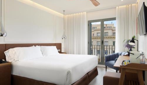 Deluxe Double Room with Balcony