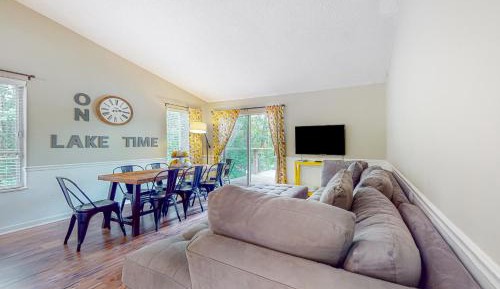Four bedroom holiday home 