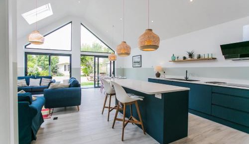 Deluxe Bungalow with Garden View