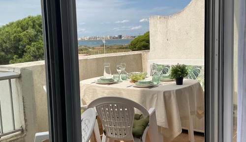 Studio with Sea View