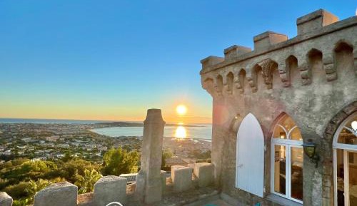 Villa with Sea View