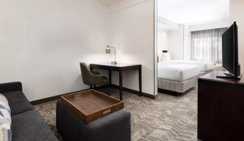 Suite with Two Double Beds and Sofa Bed - Hearing Accessible