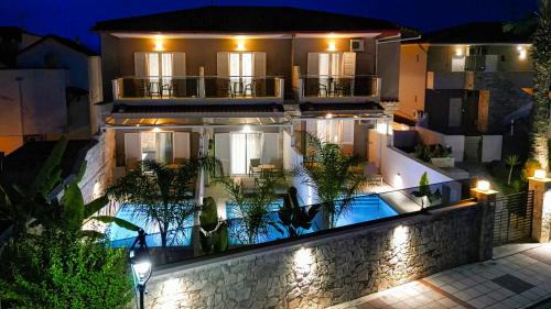 Junior Suite with Private Pool