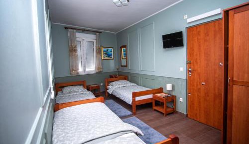 Triple Room with Private External Bathroom