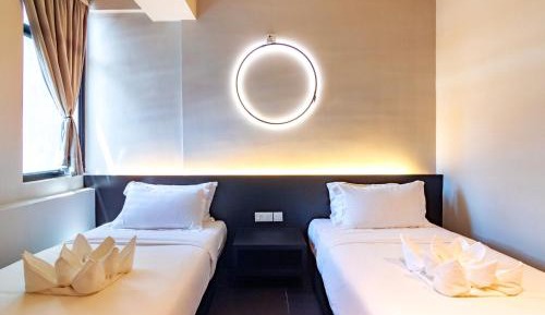 Deluxe Twin Room