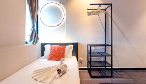 Deluxe Single Room