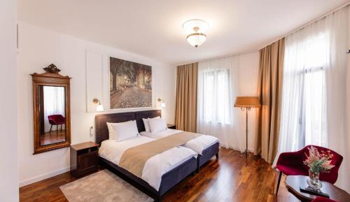 Deluxe Double Room with Balcony