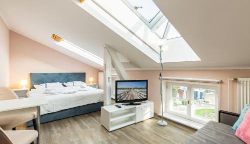 Double Room with Lake View