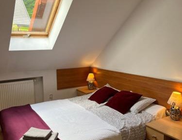 Triple Room with Bath