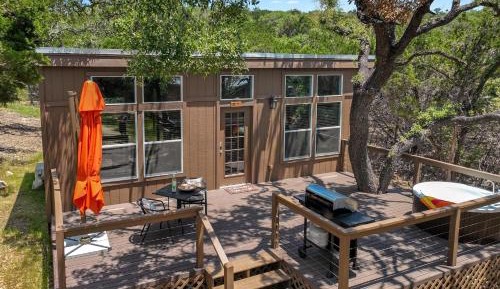 One-Bedroom Holiday Home