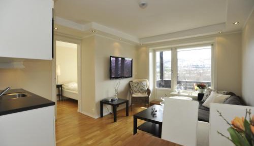 One-Bedroom Apartment (2 Adults)