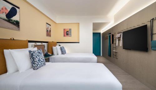 Standard Twin Room