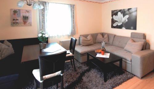 Apartment (4 Adults)