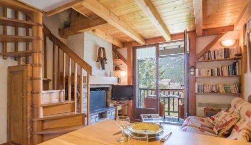 Apartment (5 Adults)