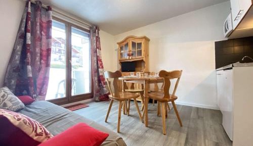 Apartment (4 Adults)