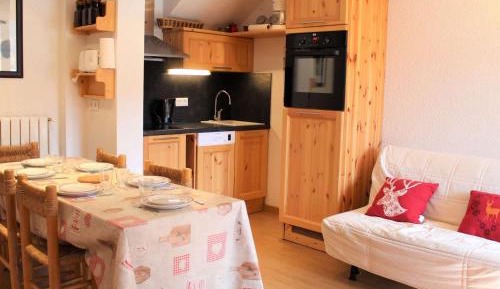 Apartment (5 Adults)