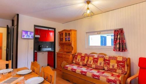 Apartment (5 Adults)
