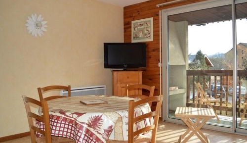 Apartment (6 Adults)