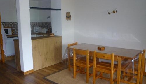 Apartment (8 Adults)