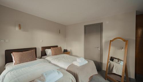 Old Mill Lodge - Basic Twin Room
