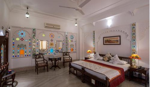 Queen Suite
