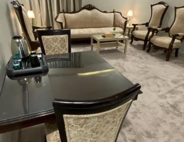 Deluxe Suite