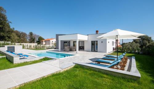 Villa with Private Pool