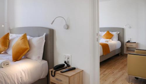 Two Interconnecting Twin Rooms