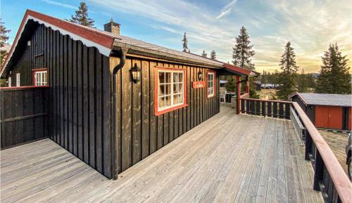 Three-Bedroom Holiday Home 