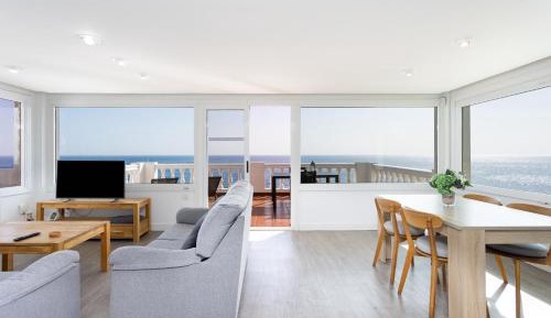 Apartment with Sea View