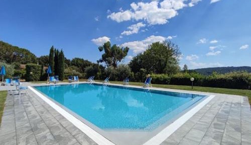 One-Bedroom Holiday Home