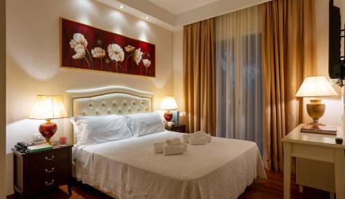 Deluxe Double Room with Balcony
