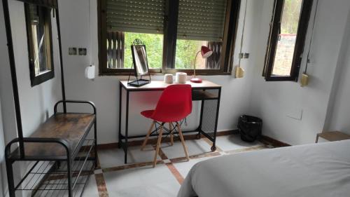 Single Room with Shared Bathroom