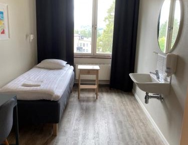 Economy Single Room with Shared Bathroom