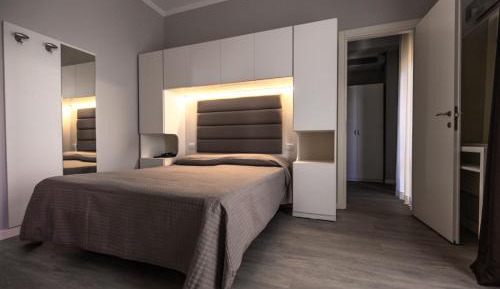 Superior Double or Twin Room with Terrace