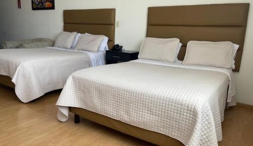 Deluxe Queen Room with Two Queen Beds