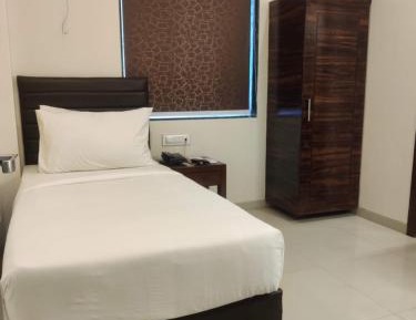 Budget Single Room