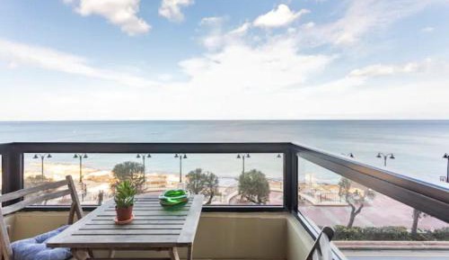 Apartment with Sea View