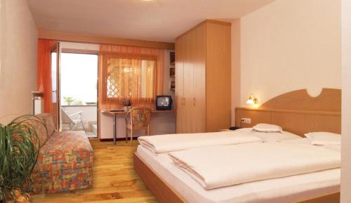 Double Room with Garden View