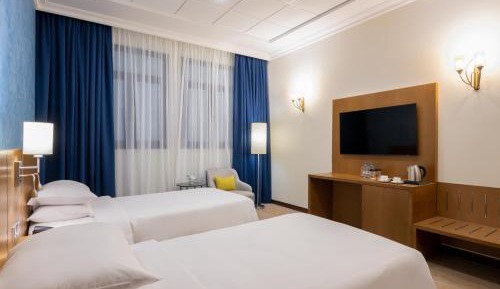 Large Twin Room