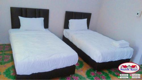 Twin Room with Balcony