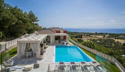 Villa with Sea View