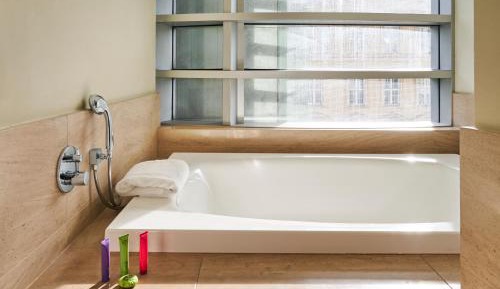 Double Room with Spa Bath