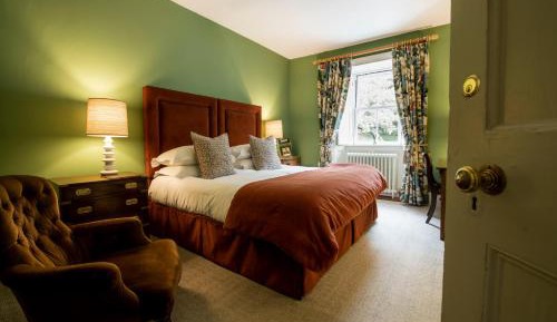Double or Twin Room with Bathroom