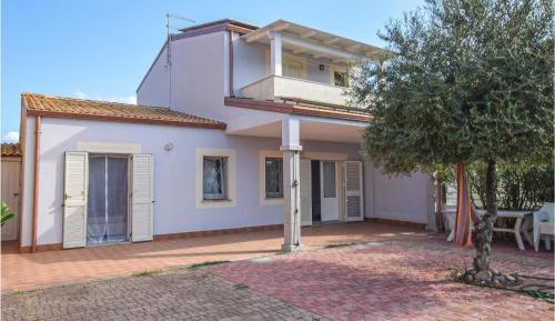Two-Bedroom Holiday Home