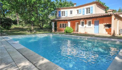 Four-Bedroom Holiday Home