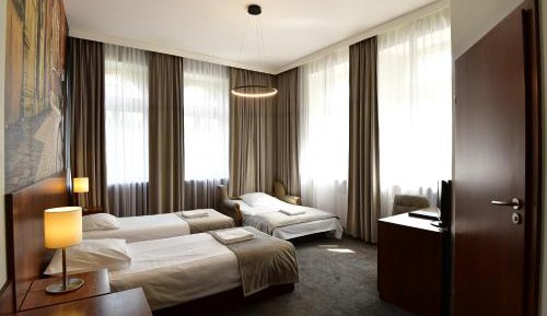 Triple Room (2 beds + folded sofa)